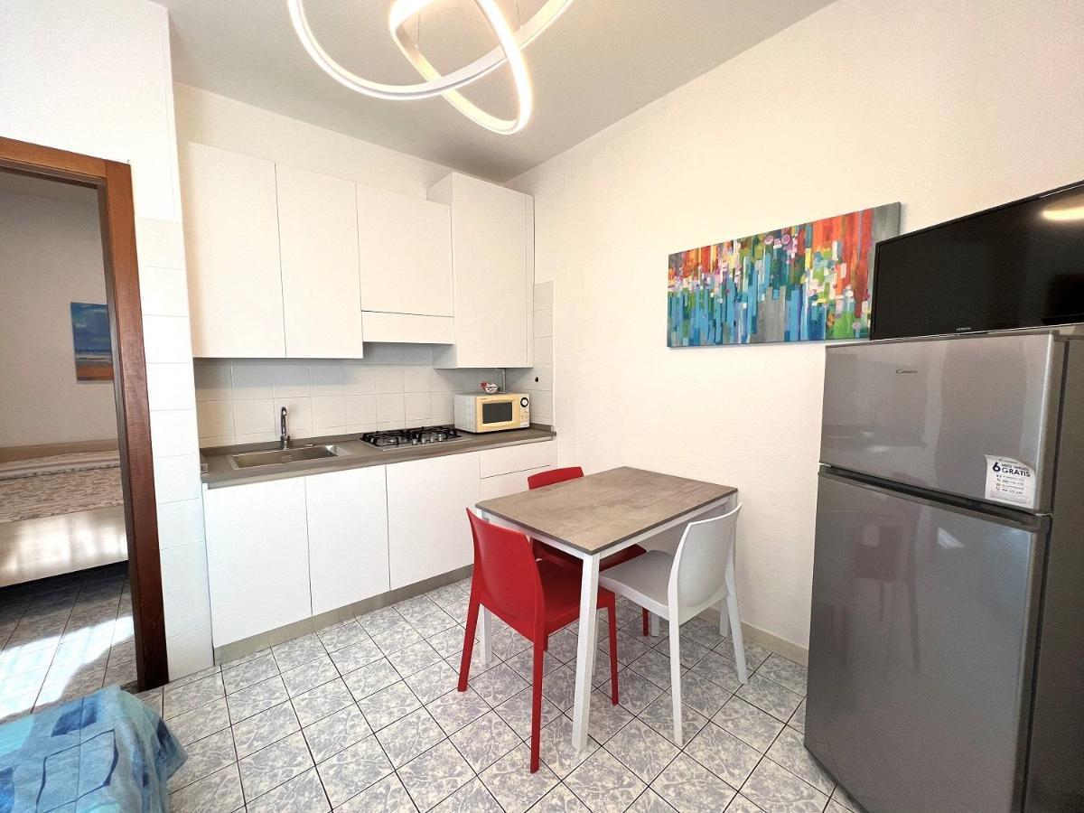 Zzznon Attivo Ex Dl5 E Dl6 Apartment Lido di Jesolo Bagian luar foto