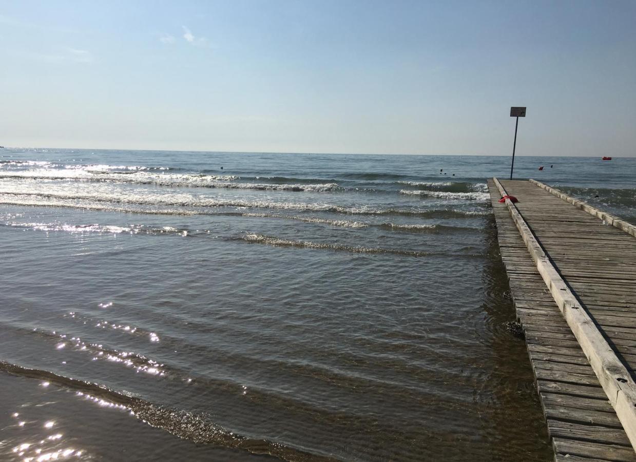 Zzznon Attivo Ex Dl5 E Dl6 Apartment Lido di Jesolo Bagian luar foto